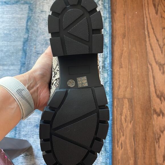 Dirty Laundry! Size 10/41. Boot! New! - Picture 8 of 8
